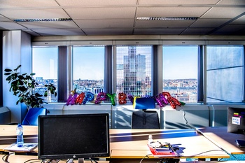 1732 Proximus lege werkvloer achtergebleven ballonen Noordwijk